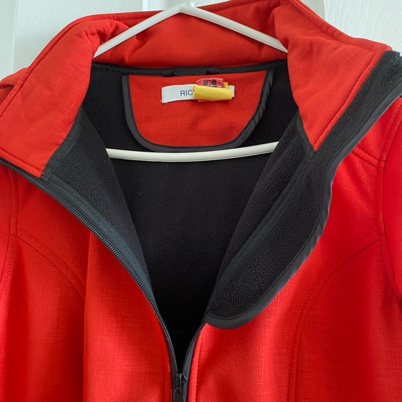 RICKI’S Hooded Soft Shell Jacket (Fleece-Lined) with Detachable Fleece Hood - Picture 3 of 11